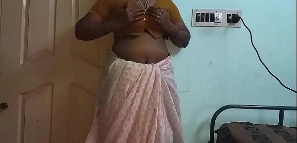  Indian Hot Mallu Aunty Nude Selfie And Fingering For  father in law